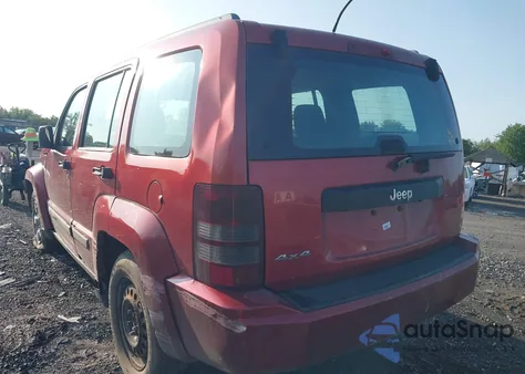 2010 Jeep Liberty Sport z USA, uszkodzony, nr VIN 1J4PN2GKXAW143694